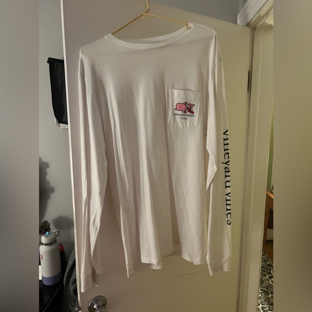 Vineyard Vines long sleeve